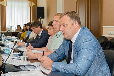 Депутаты «за» перераспределение бюджетных расходов